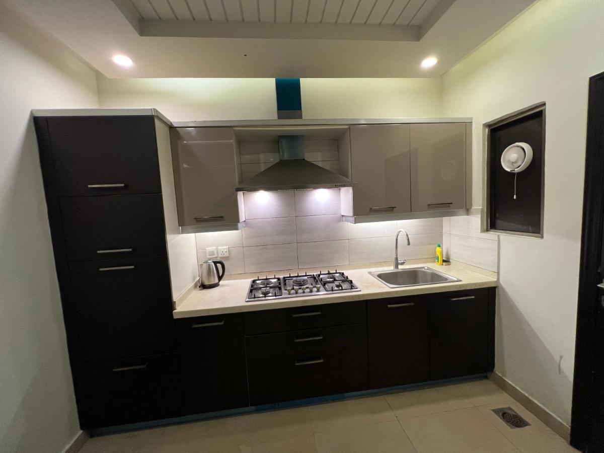Serenity Corner 4 Bhk อิสลามาบัด ภายนอก รูปภาพ