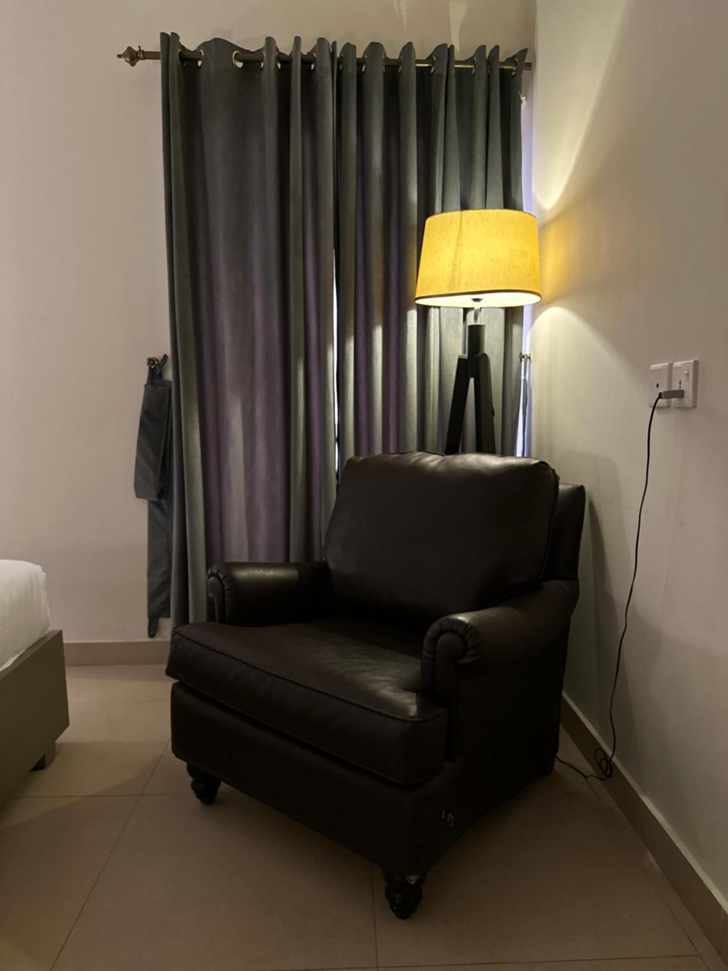 Serenity Corner 4 Bhk อิสลามาบัด ภายนอก รูปภาพ