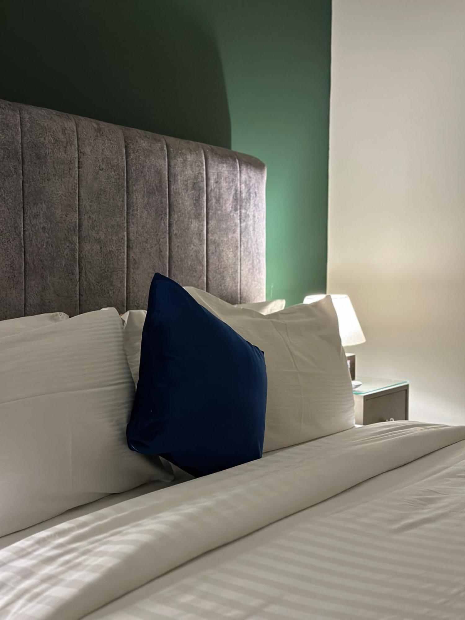 Serenity Corner 4 Bhk อิสลามาบัด ภายนอก รูปภาพ